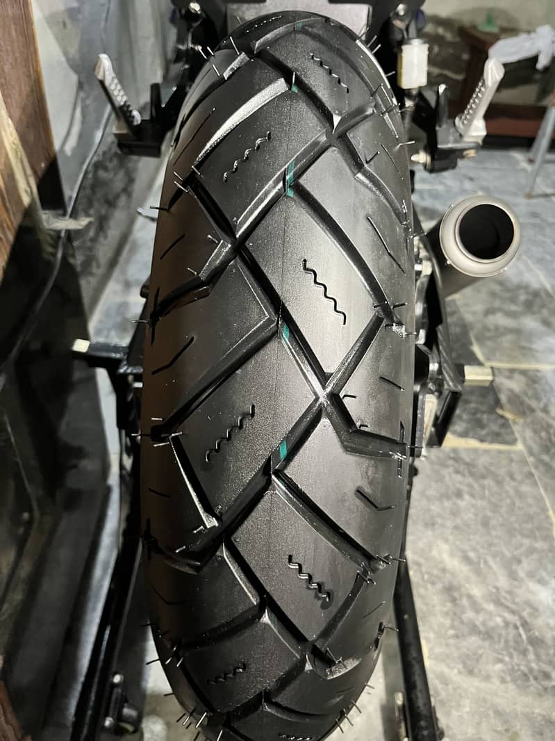 Ducati V4R 14