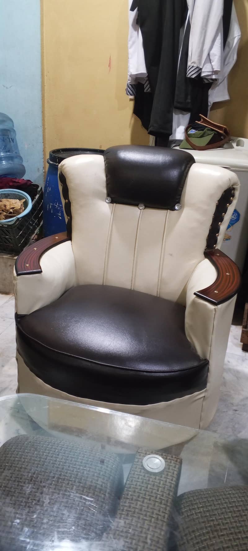 sofas local company 4