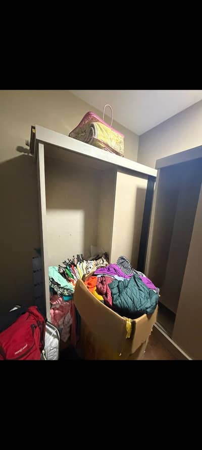 sliding wardrobe