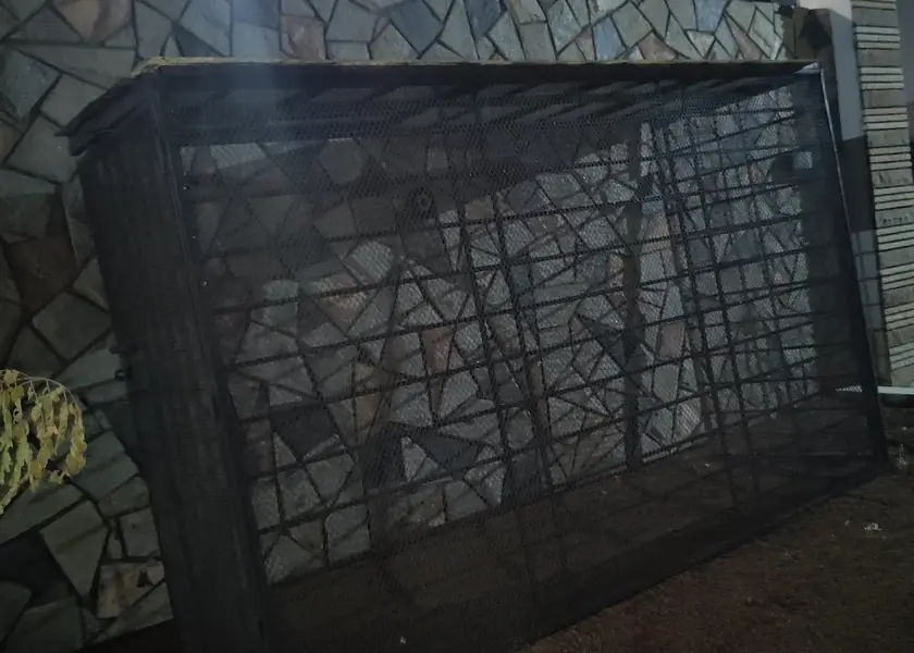 heavy Cage (Pinjra) brand new 3 bakre ate hain