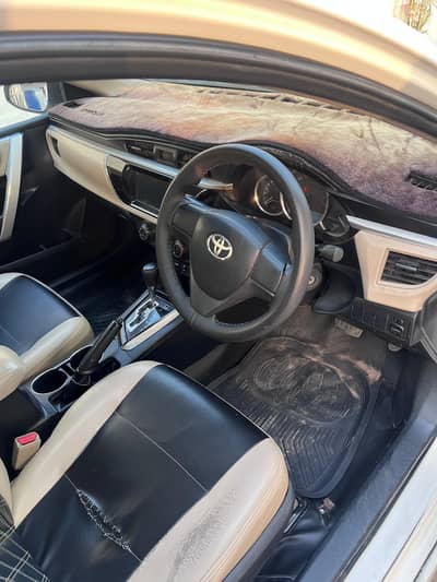 Toyota Corolla Altis 2015