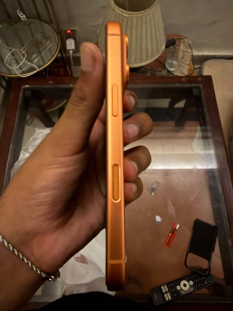 Apple iPhone 17 Pro 1