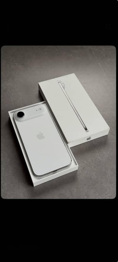 Apple iPhone 17 Air 256GB Non PTA/JV | Excellent Condition