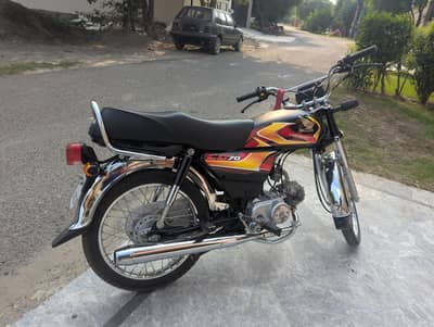 honda cd 70 2026 black all okay good condition URGENT SALE