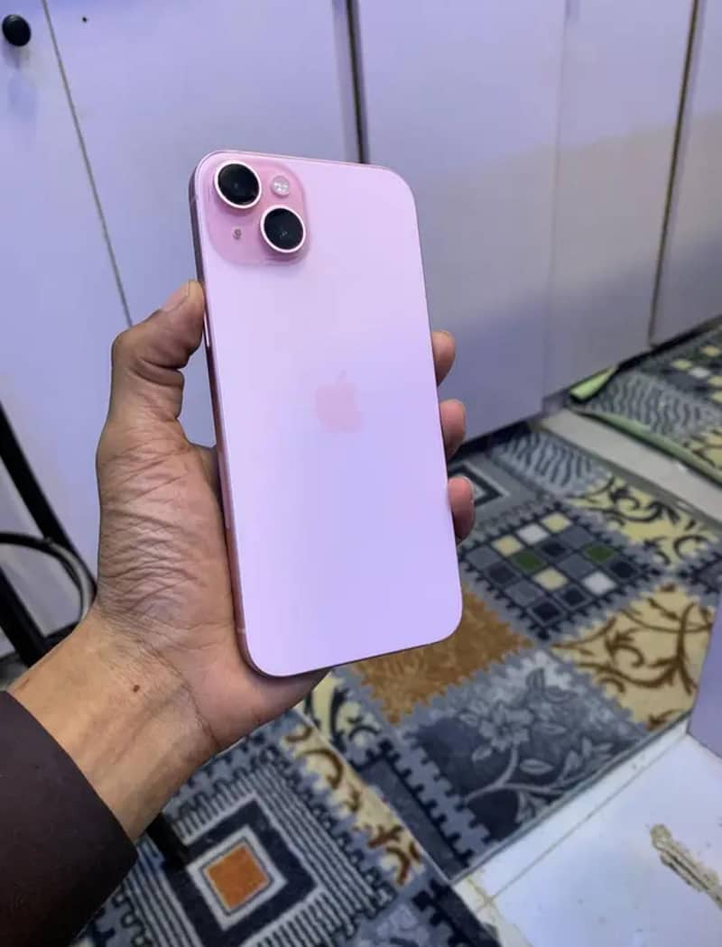 Apple iPhone 15 plus 0