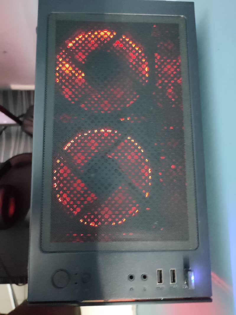 Gaming case 4