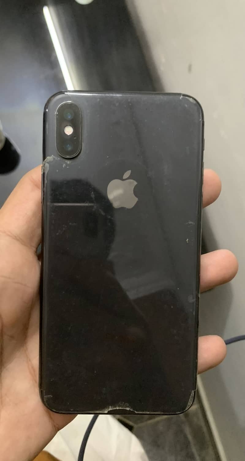 Apple iPhone X 4