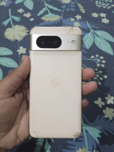 Google Pixel 8