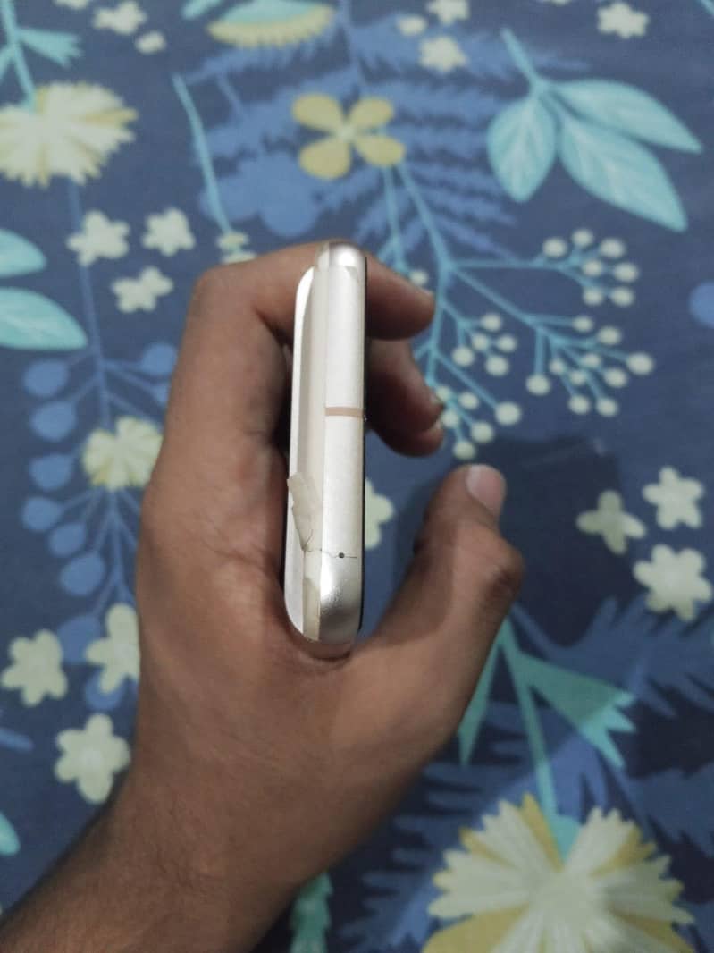 Google Pixel 8 1