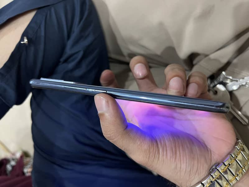 Vivo V21e 3