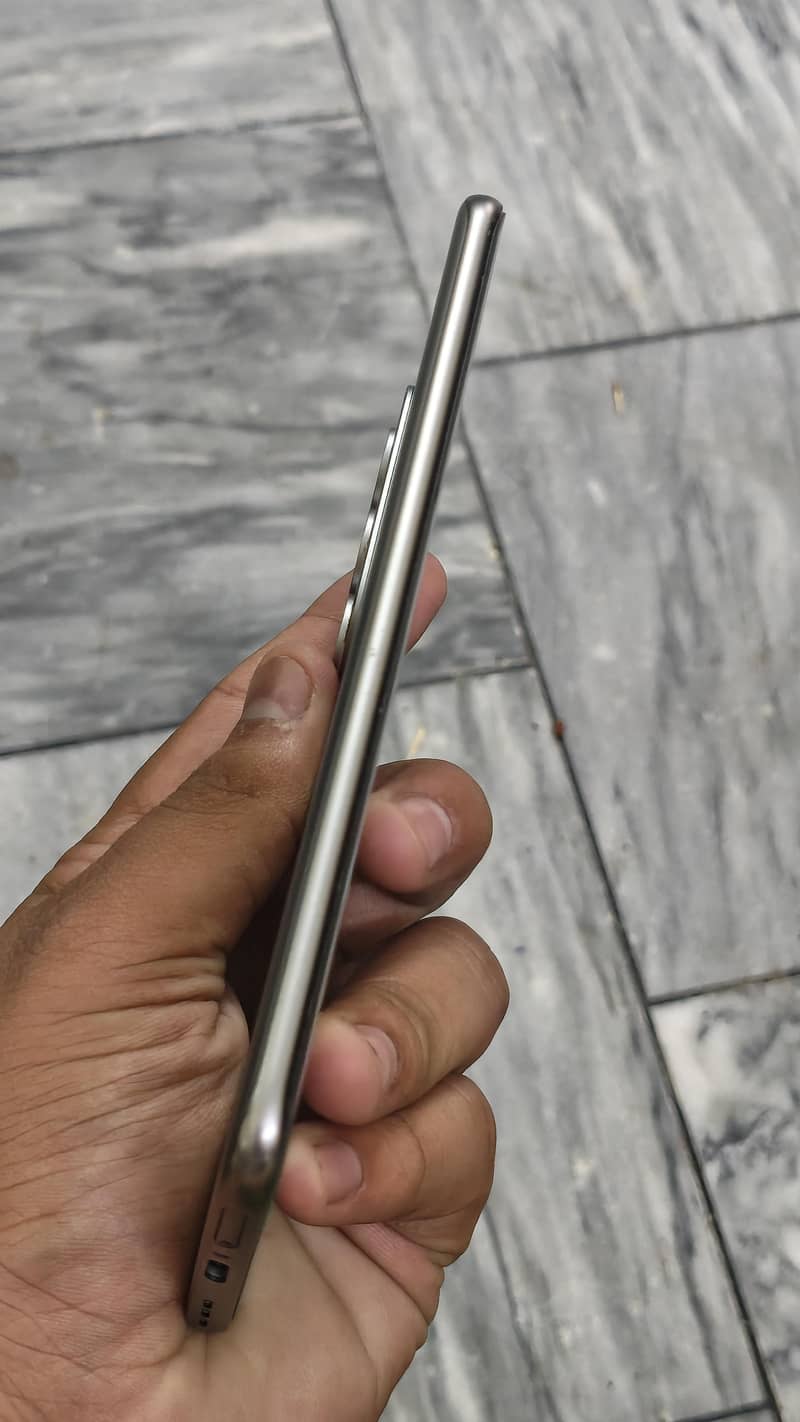 Tecno spark 40 pro plus 2