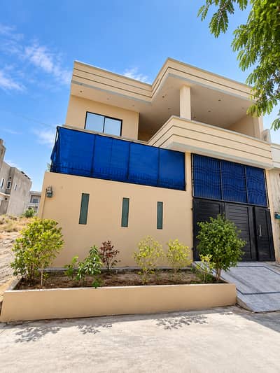 10 Marla Owner Built Double Storey House for Sale in Bahawalpur
