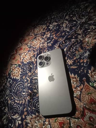 Apple iPhone 15 Pro Max
