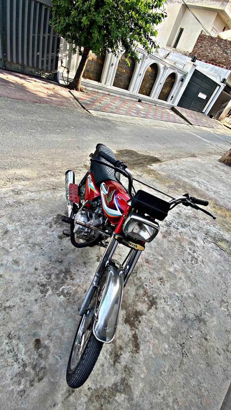 125CG 2