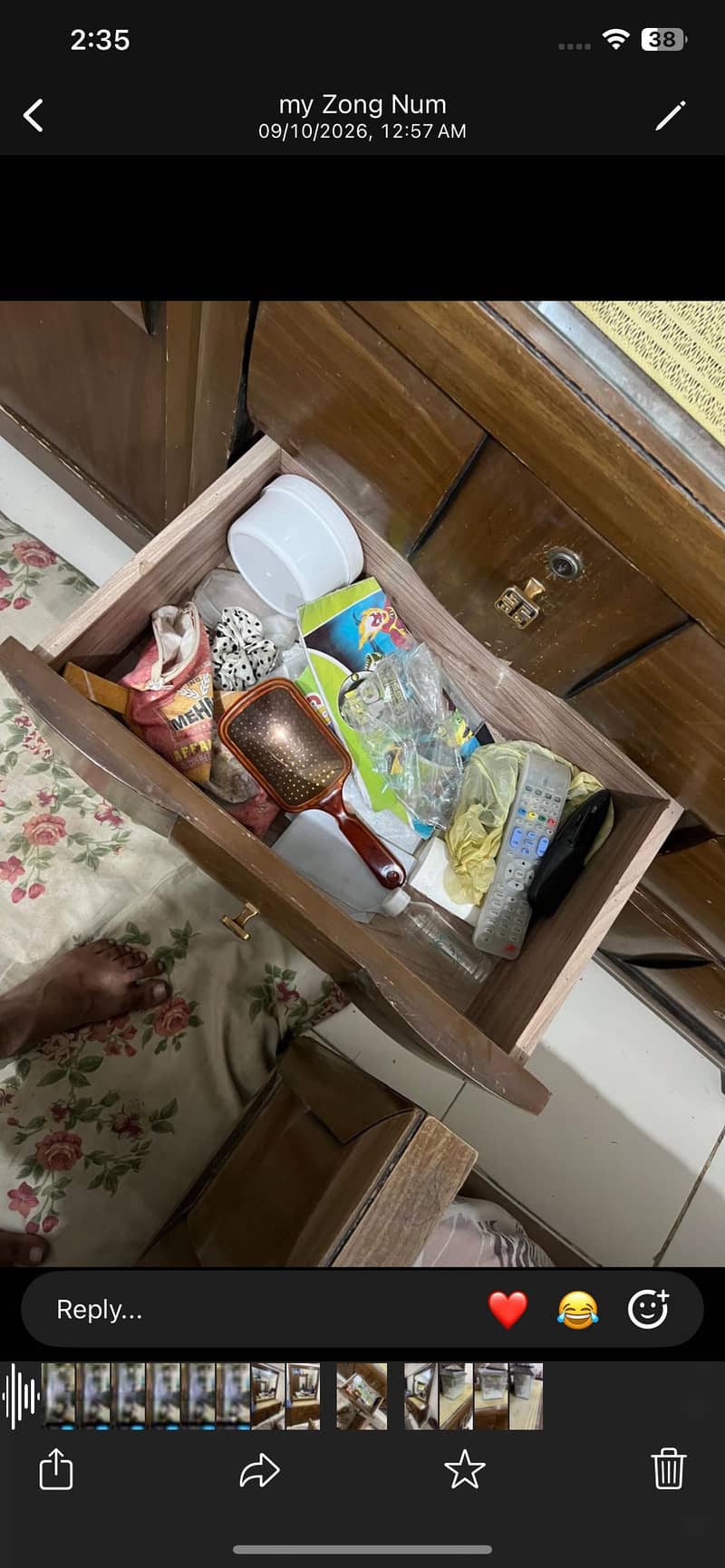 Dressing table 0