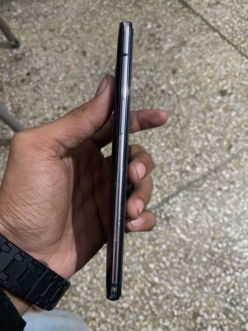 One Plus 7T 1