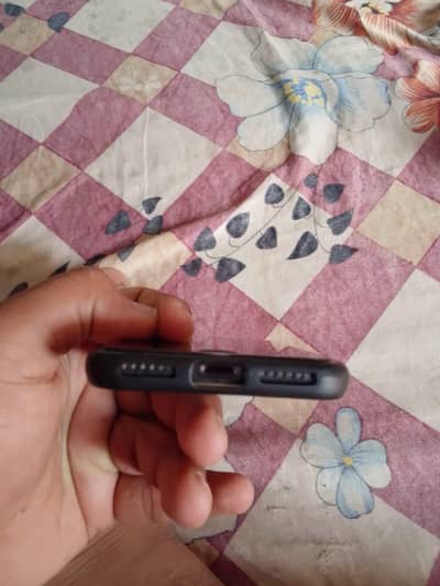 Apple iPhone 7