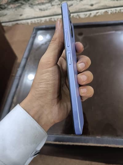 Vivo Y17