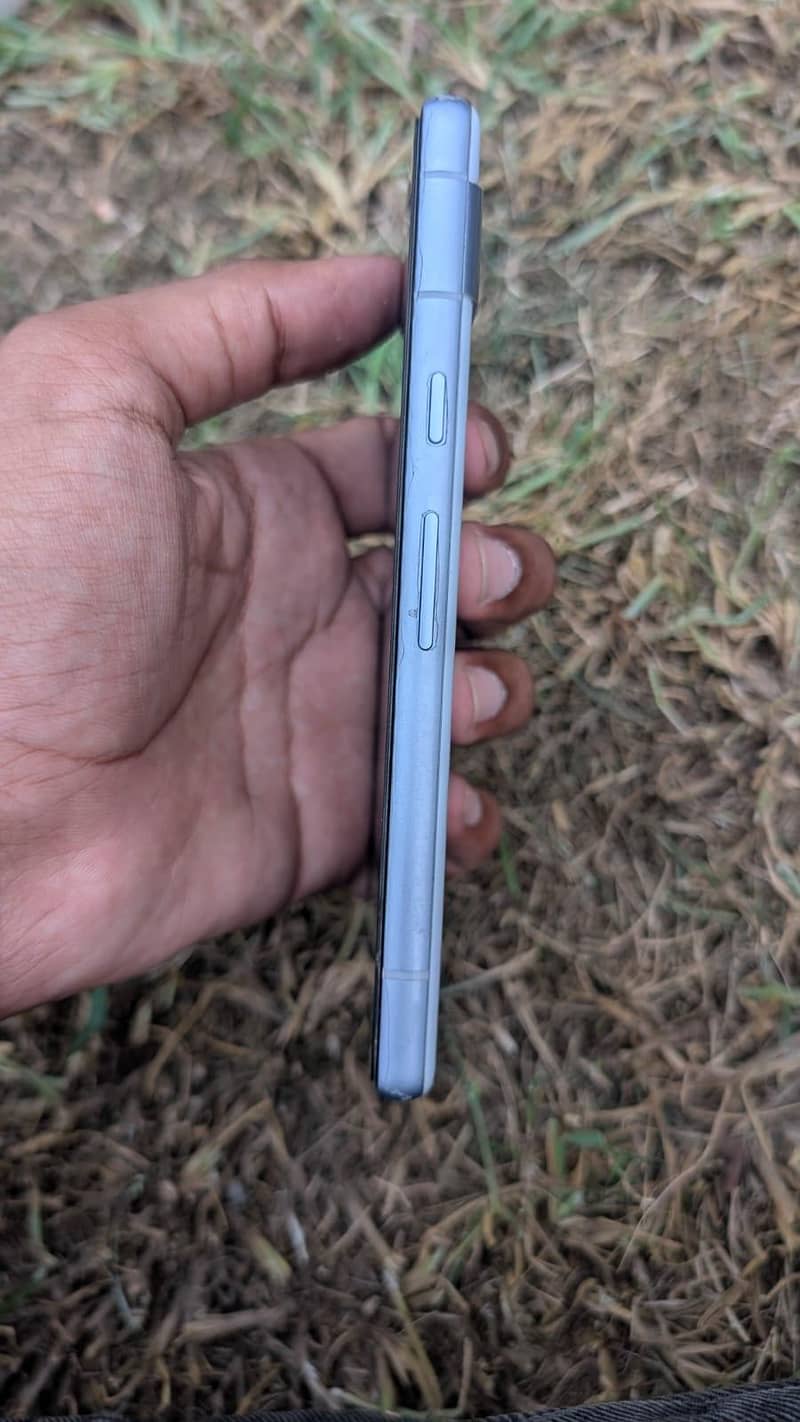 Google Pixel 7a 3