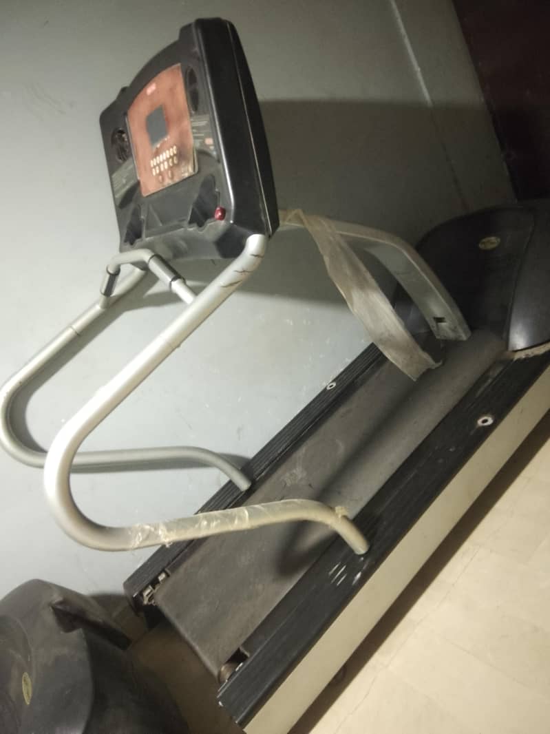 TREADMILL 4