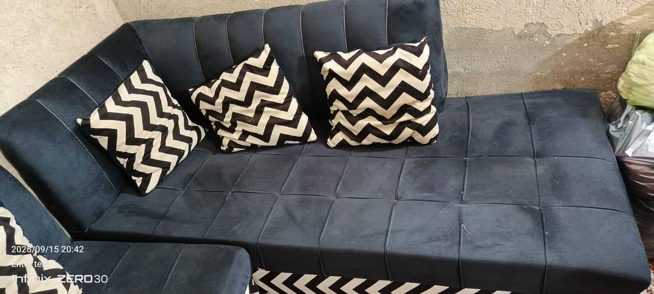 L shap sofa 1