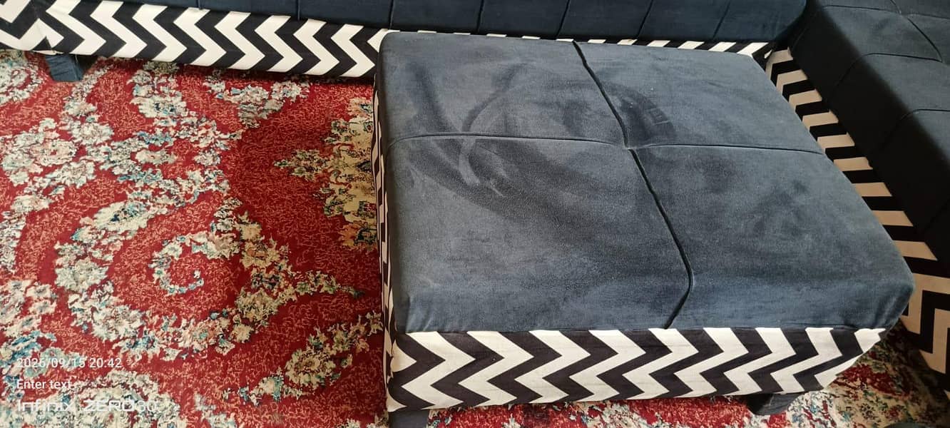 L shap sofa 2