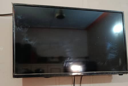 Changhong Ruba 32 Inch Smart LED TV