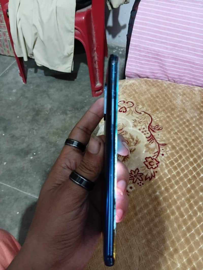 One Plus 7 Pro 4