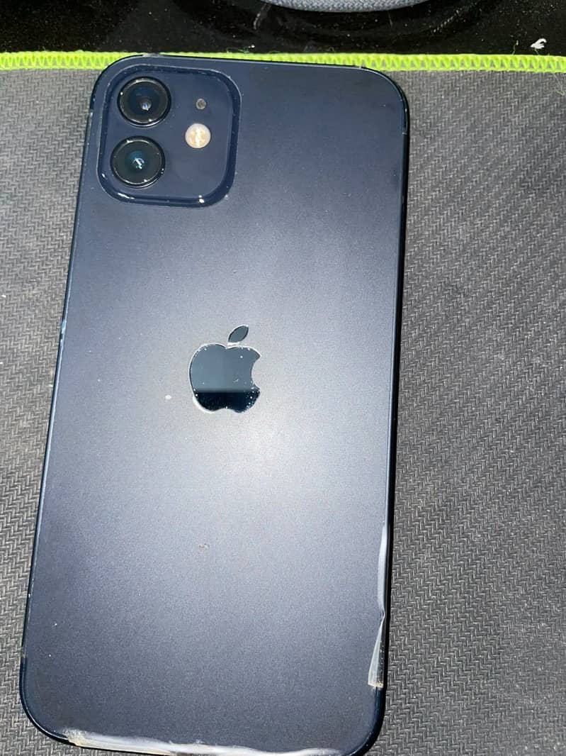 Apple iPhone 12 1