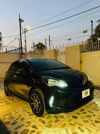 Toyota Vitz 2014