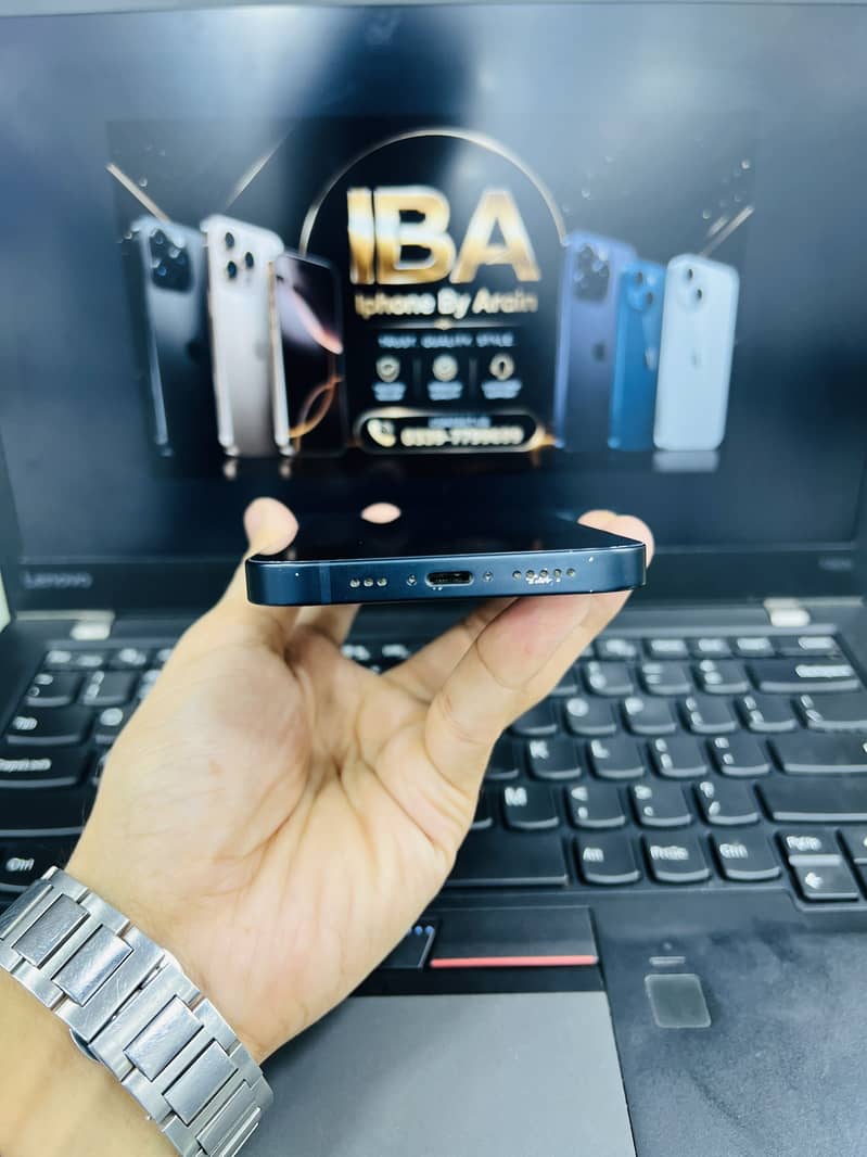 iPhone 13 2