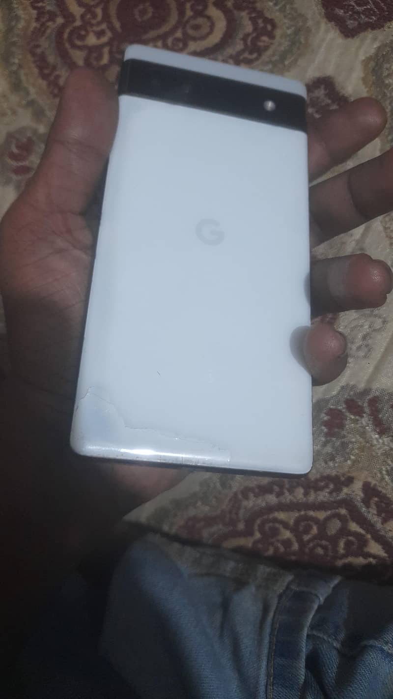 Google Pixel 6a 5
