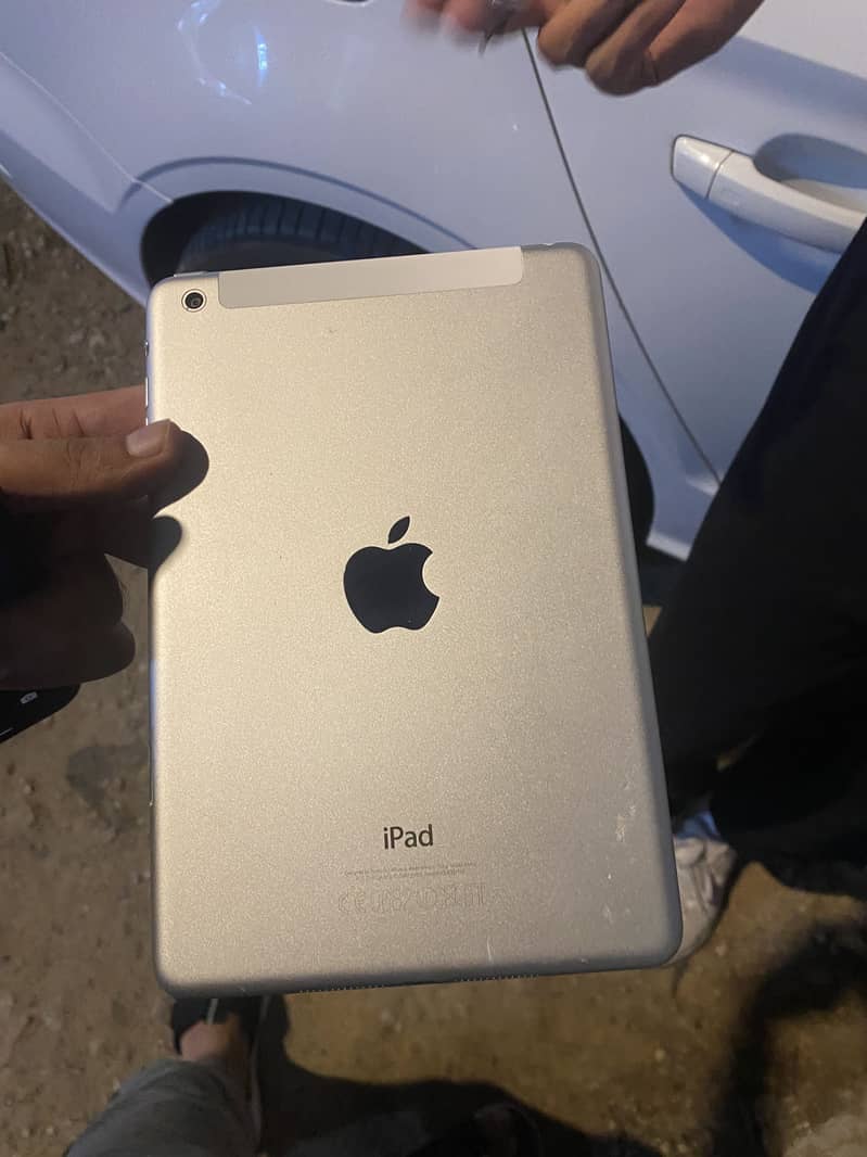 Ipad mini 1st generation 0