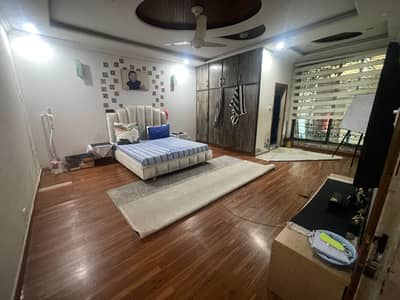 Kanal Full House for rent in johar Town for office