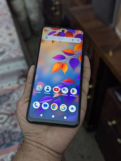TCL phone 8/128 gb dual sim non pta