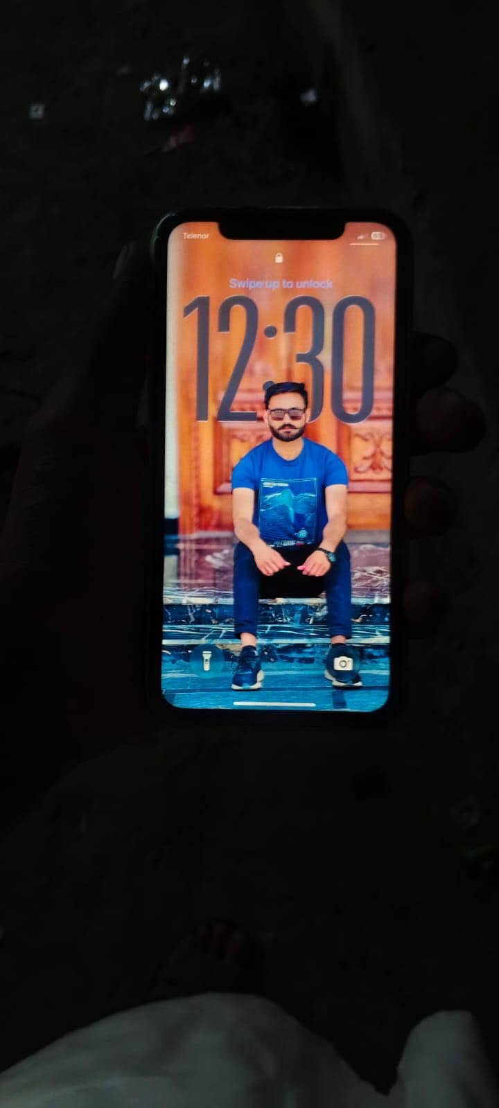 Apple iPhone 11 0