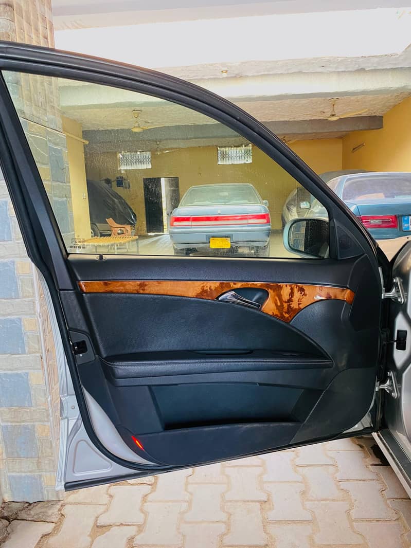 Mercedes E Class 2003 14