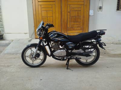 Suzuki GS SE 2018#0/3/1/7/0/0/2/4/6/2/9