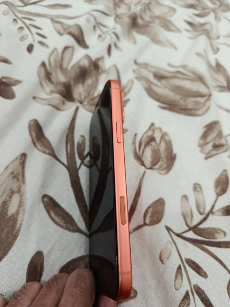 iPhone 17 pro max  3