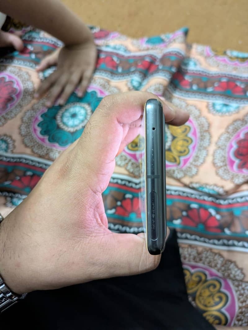 Google Pixel 7 Pro 8