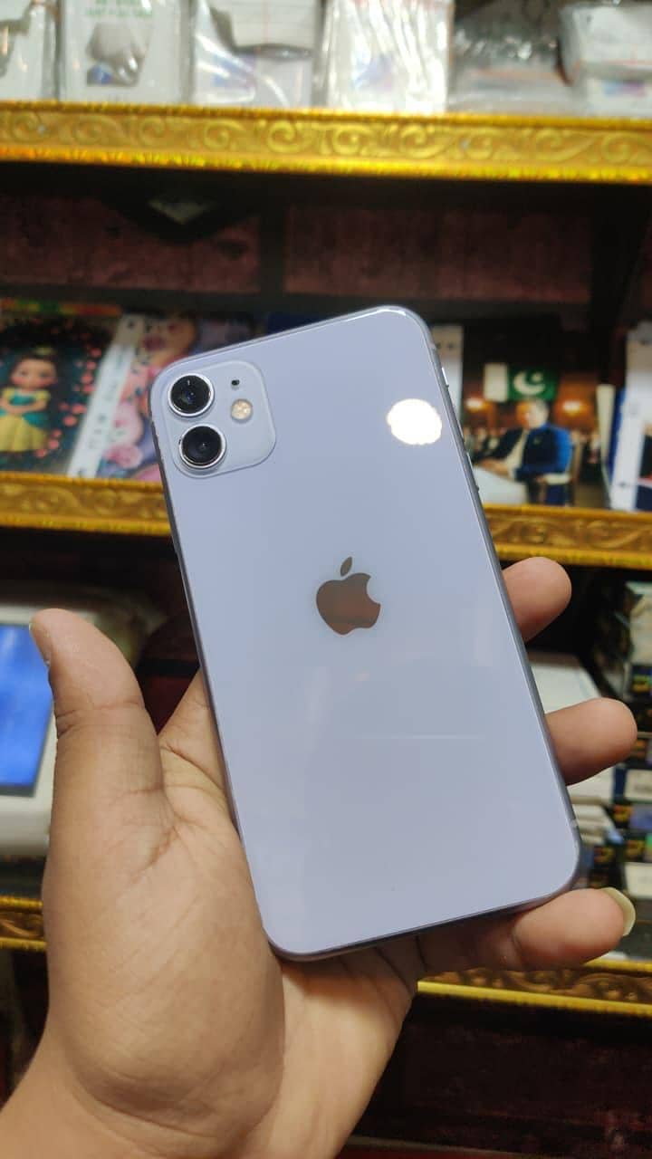Apple iPhone 11 0