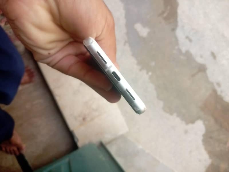 Google Pixel 7 3