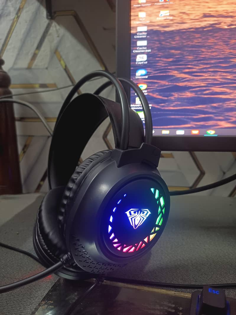 headphone 3