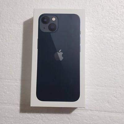 Apple iPhone 13