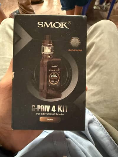Smok G-Priv4 230w Vape Touch Screen