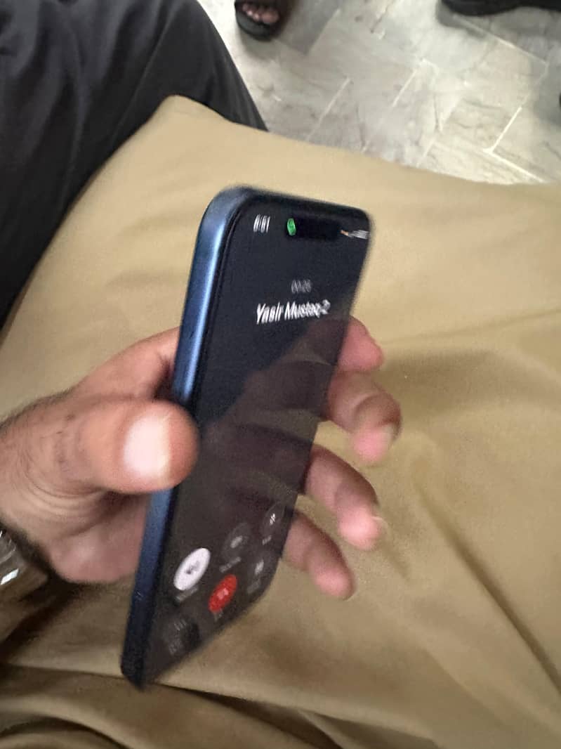 Apple iPhone 17 Pro Max 9