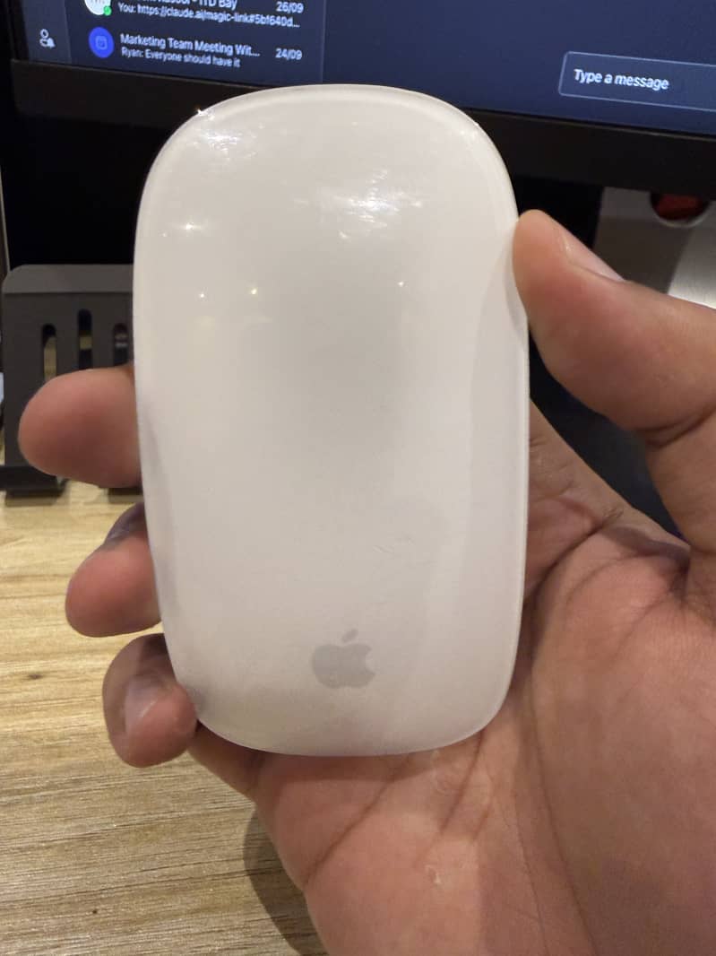 Apple Magic 2 Mouse 0
