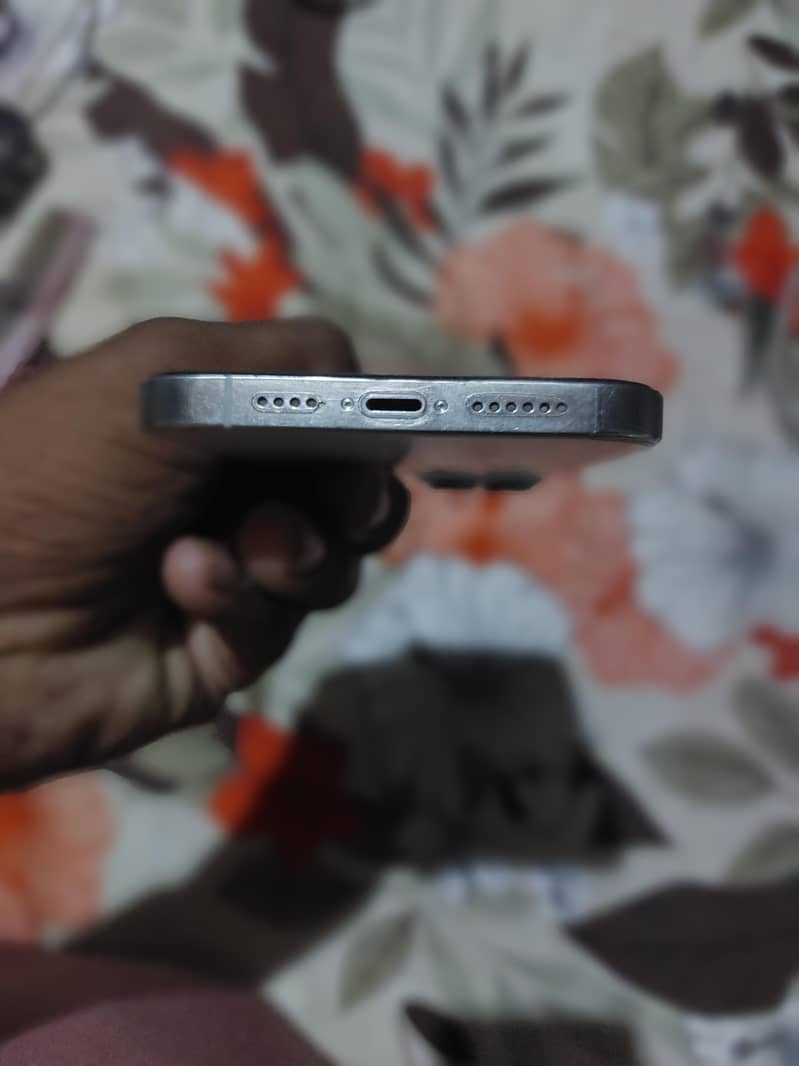 Apple iPhone 13 Pro Max 5
