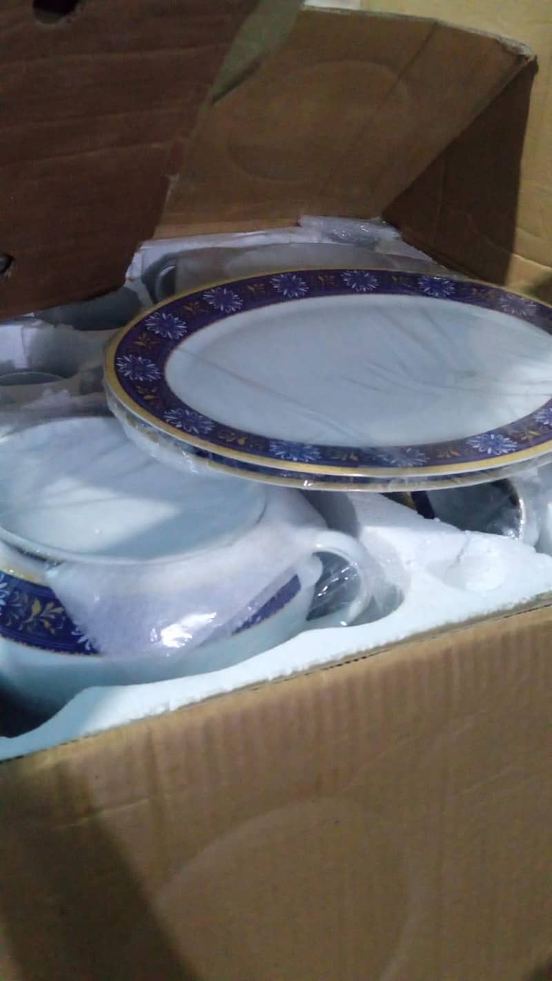 dinner set box pack 0