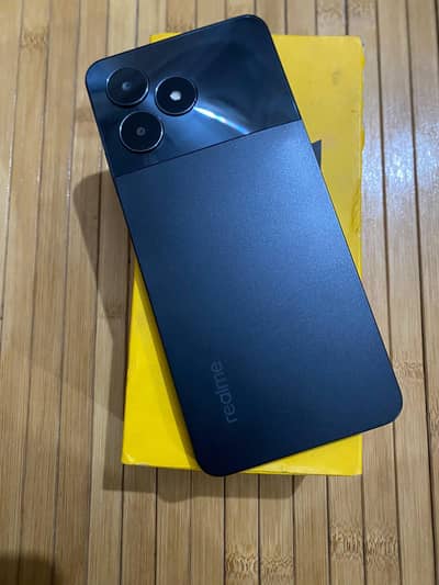 Realme C51